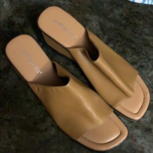 Softspots sandals